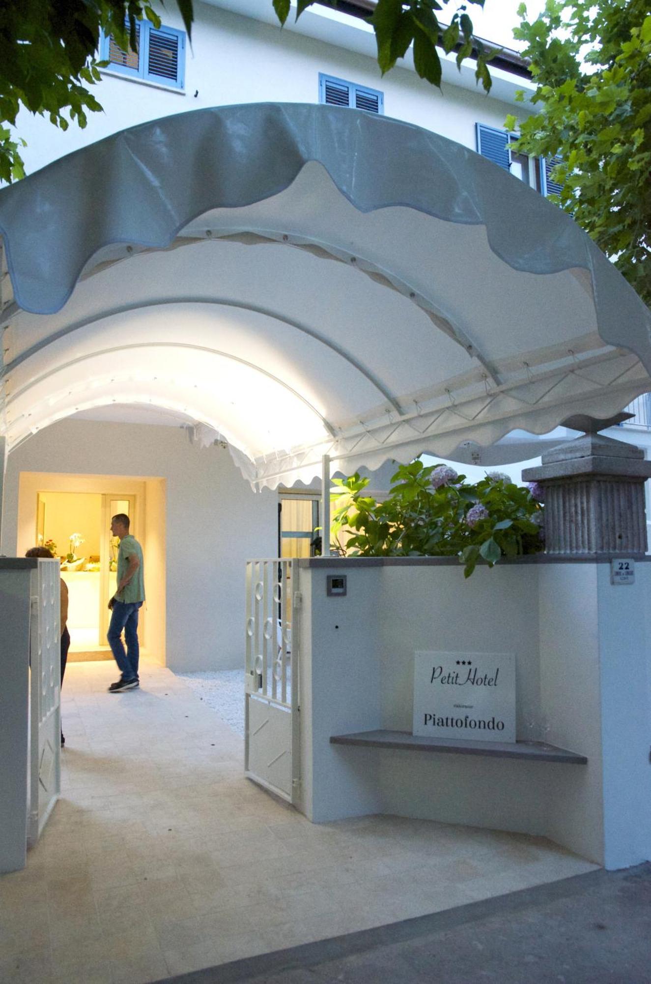 Petit Hotel Lido di Camaiore Exterior foto