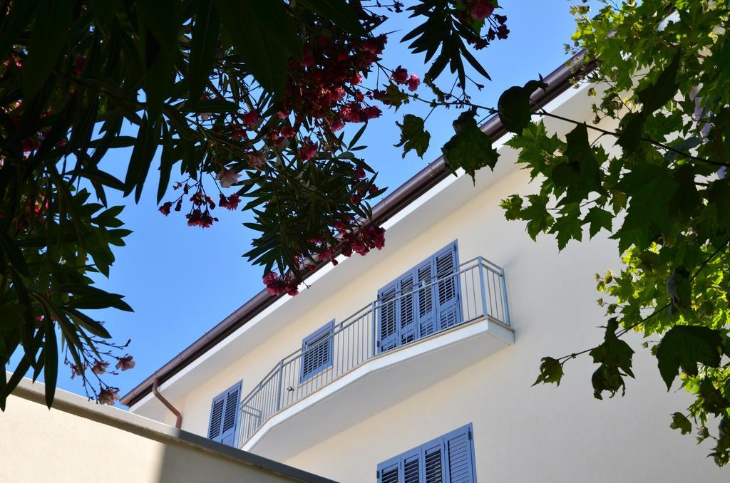 Petit Hotel Lido di Camaiore Exterior foto
