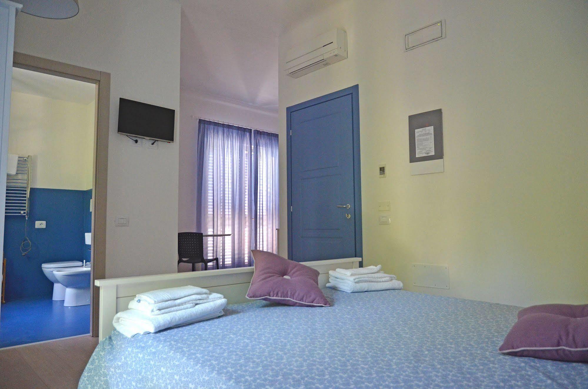 Petit Hotel Lido di Camaiore Exterior foto
