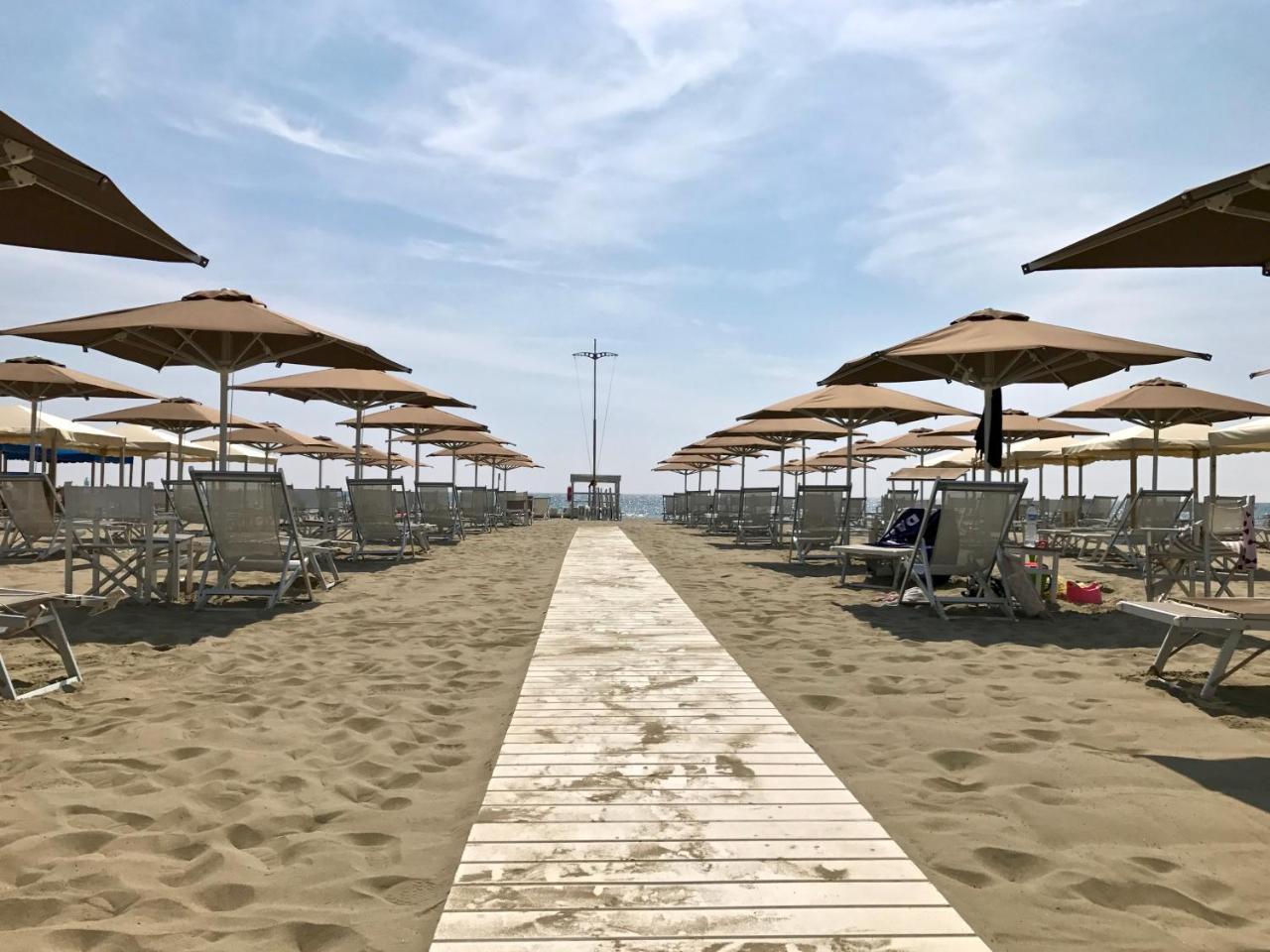 Petit Hotel Lido di Camaiore Exterior foto